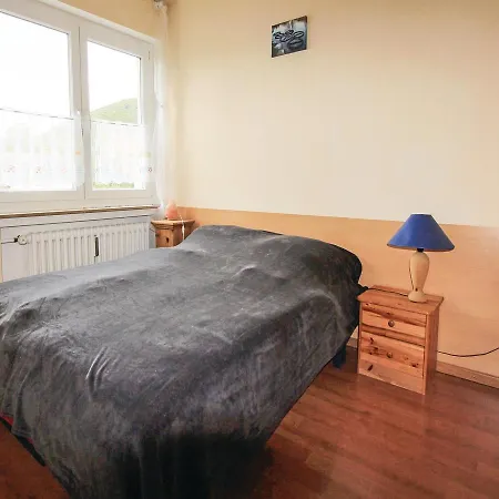 Two-bedroom In Apartament Lügde